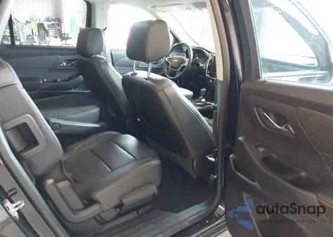 2019 Chevrolet Traverse 3Lt z USA, uszkodzony, nr VIN 1GNEVHKW3KJ273431